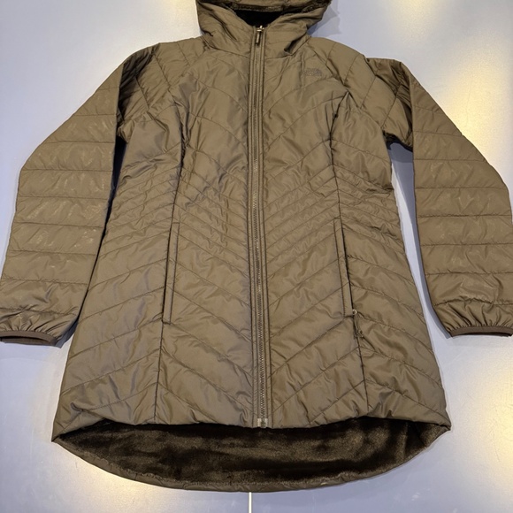 The North Face Mossbud Insulated Reversible Parka, Black, Size L - Picture 2 of 12